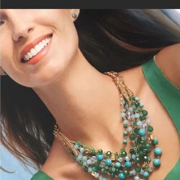 Stella & Dot Maldives Necklace new in box